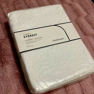 PBK Everest Toddler Coverlet